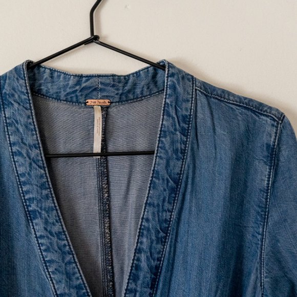 Free People Denim Jumpsuit with Waist Tie Size 0 - Picture 3 of 4